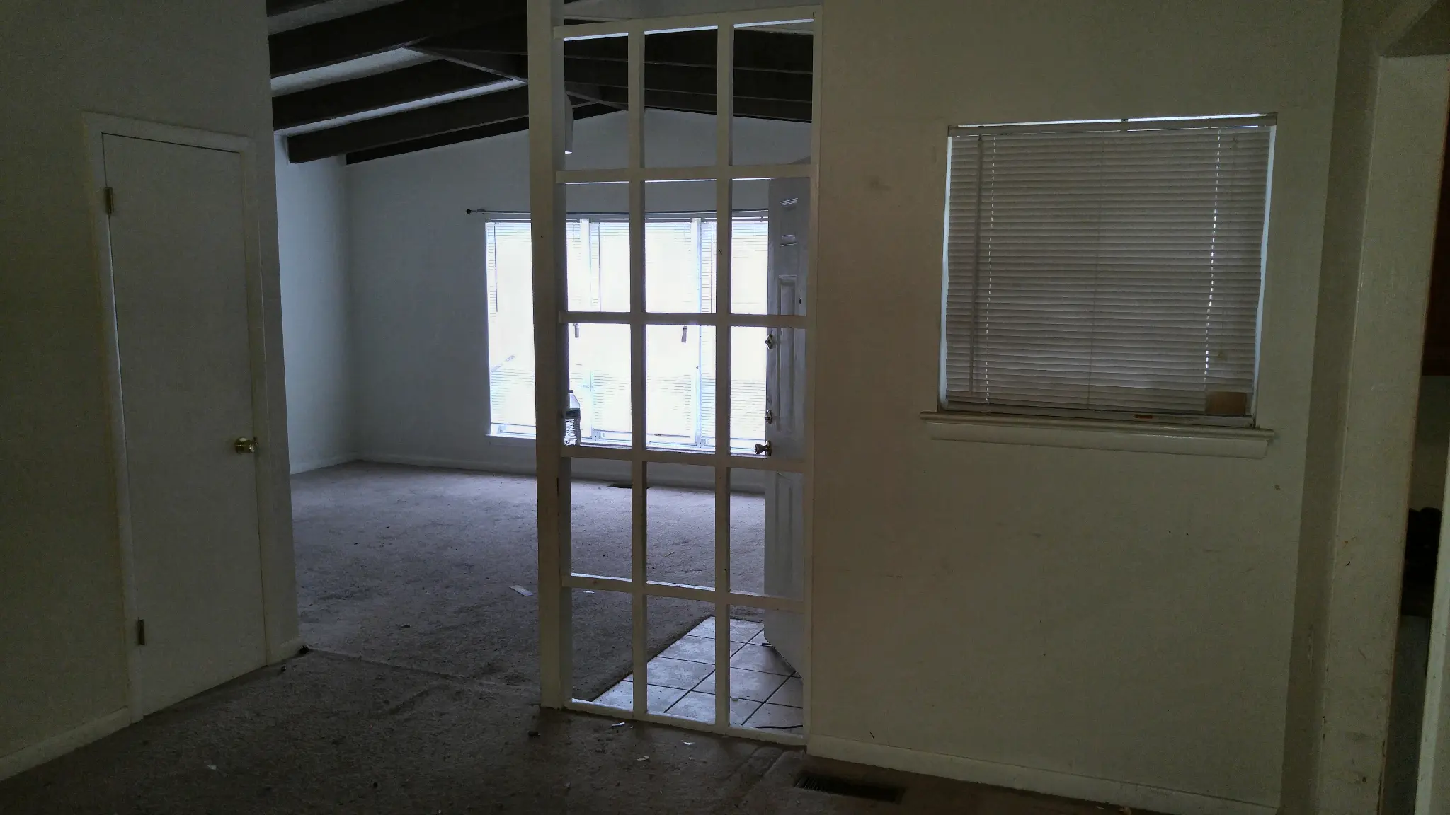 1823 Winthrop St Irving TX interior living area before renovation - DFW I Buy Houses